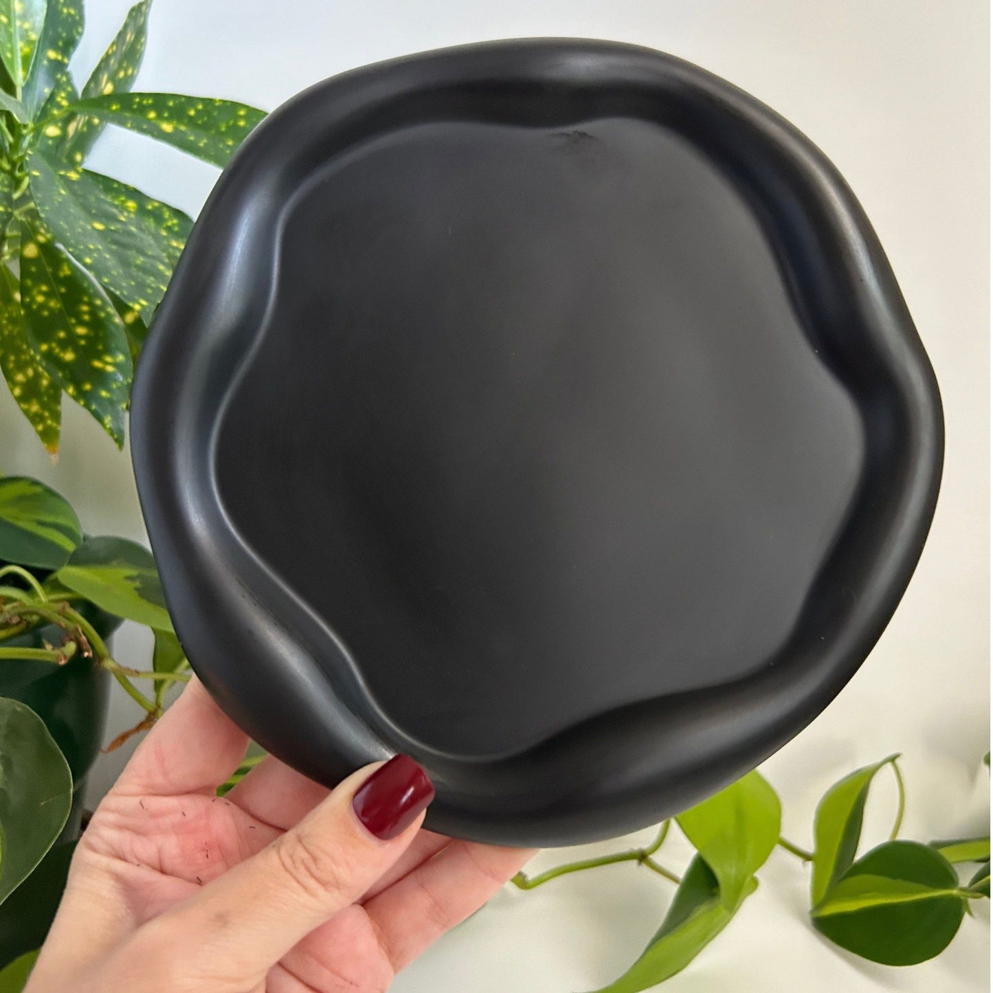 Modern decorative trinket tray