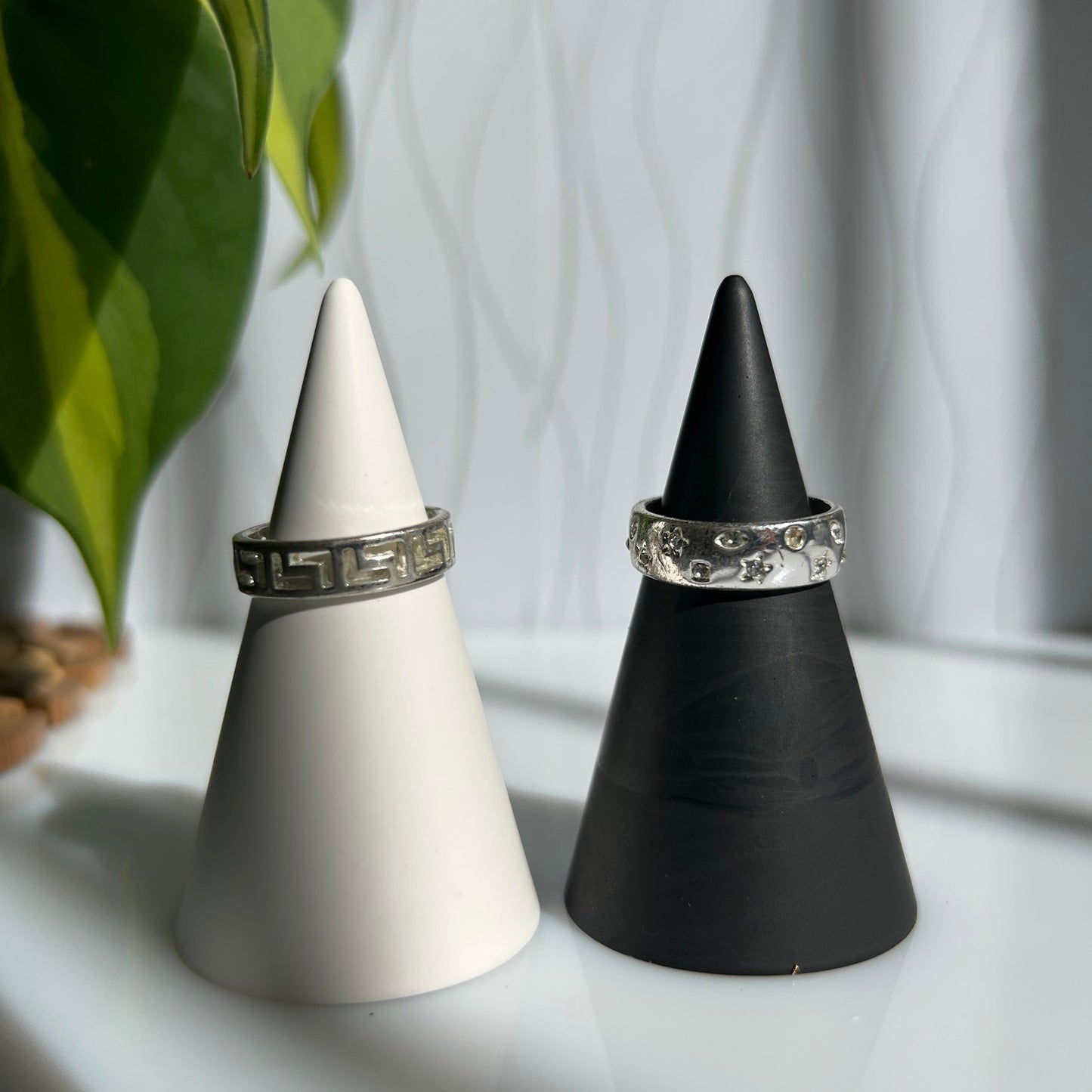 Ring Display Cone