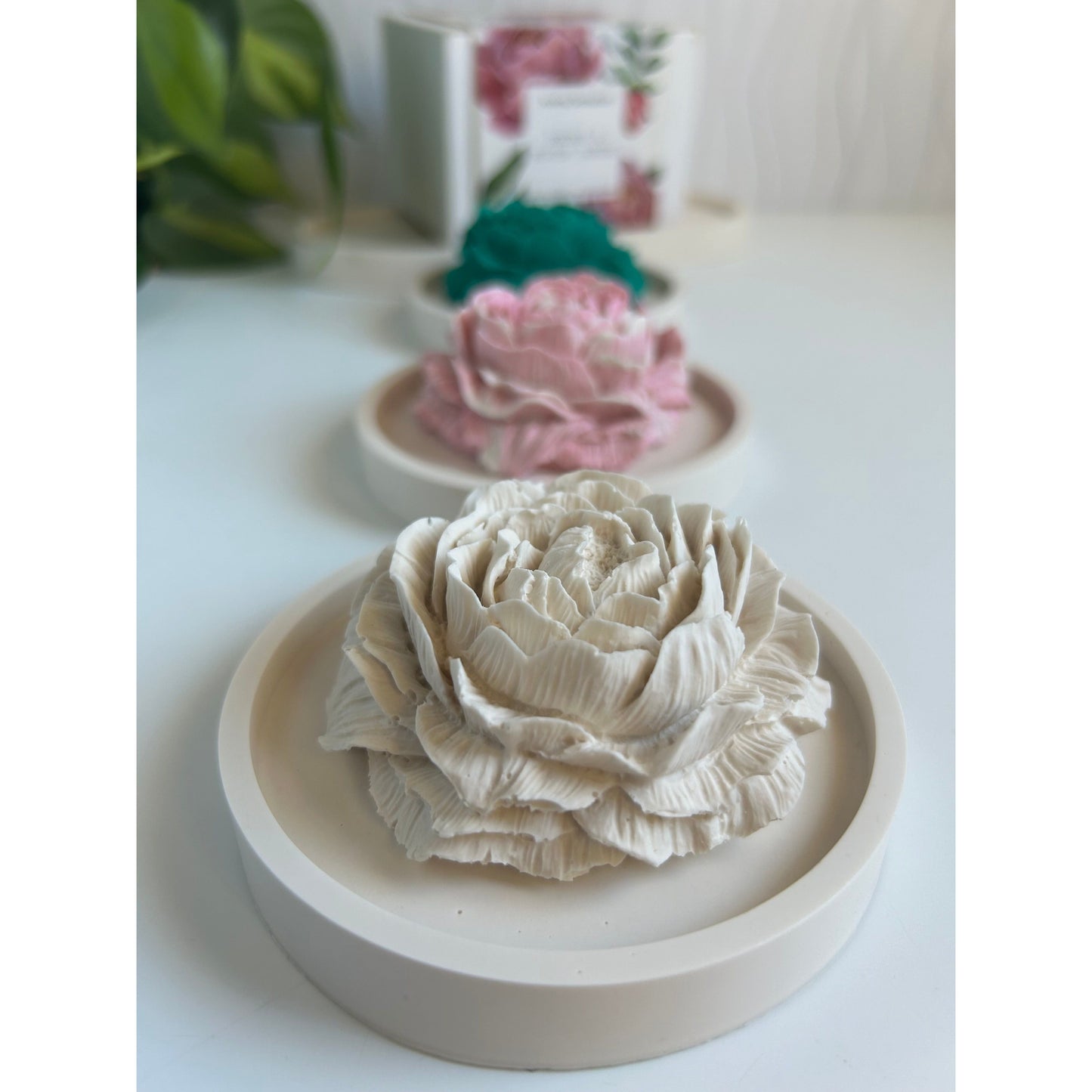 Peony Diffuser flower and tray